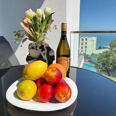 Modern Sea View Apartment