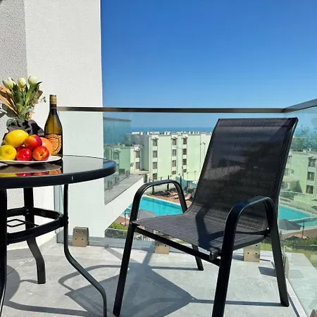 Modern Sea View Apartment