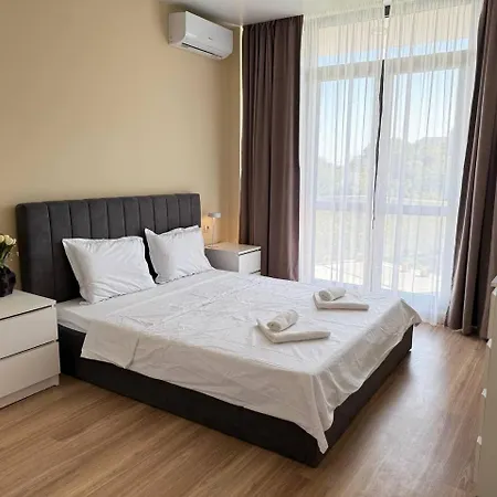 Modern Sea View Apartament Warna